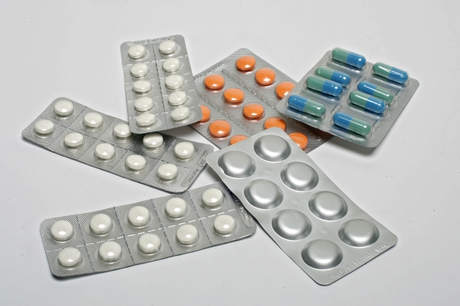 Dans son numéro de février, la revue Prescrire publie une liste de médicaments qu’elle estime « plus dangereux qu'utiles, à écarter des soins et à retirer du marché ».