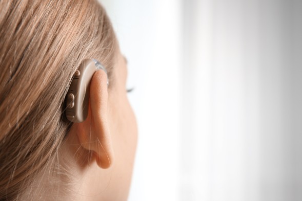 L'appareil auditif à contour d'oreille