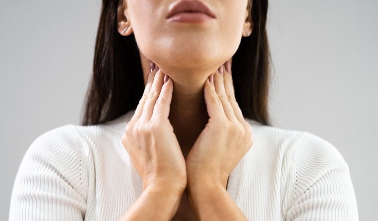 Quelles solutions contre les petits maux de gorge ? | MyPharma ...